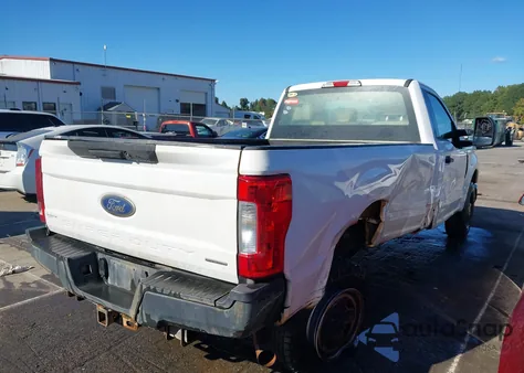 2017 Ford F-250 Xl из США, поврежденный, VIN 1FTBF2A60HEC37009